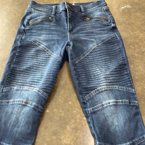 Gap true skinny jeans with zipper at ankles size 27 - Picture 4 of 13